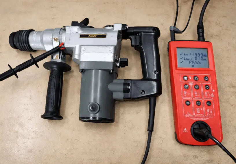 Prüfung elektrischer Betriebsmittel nach DGUV-V3