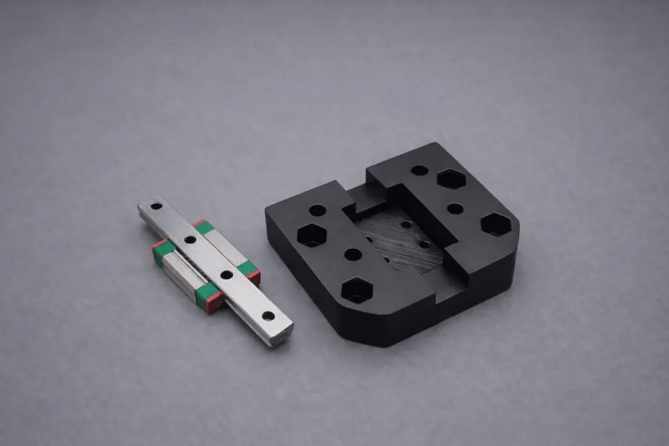 Lineargeführte Montagesockel für unsere Nadelprüfadapter